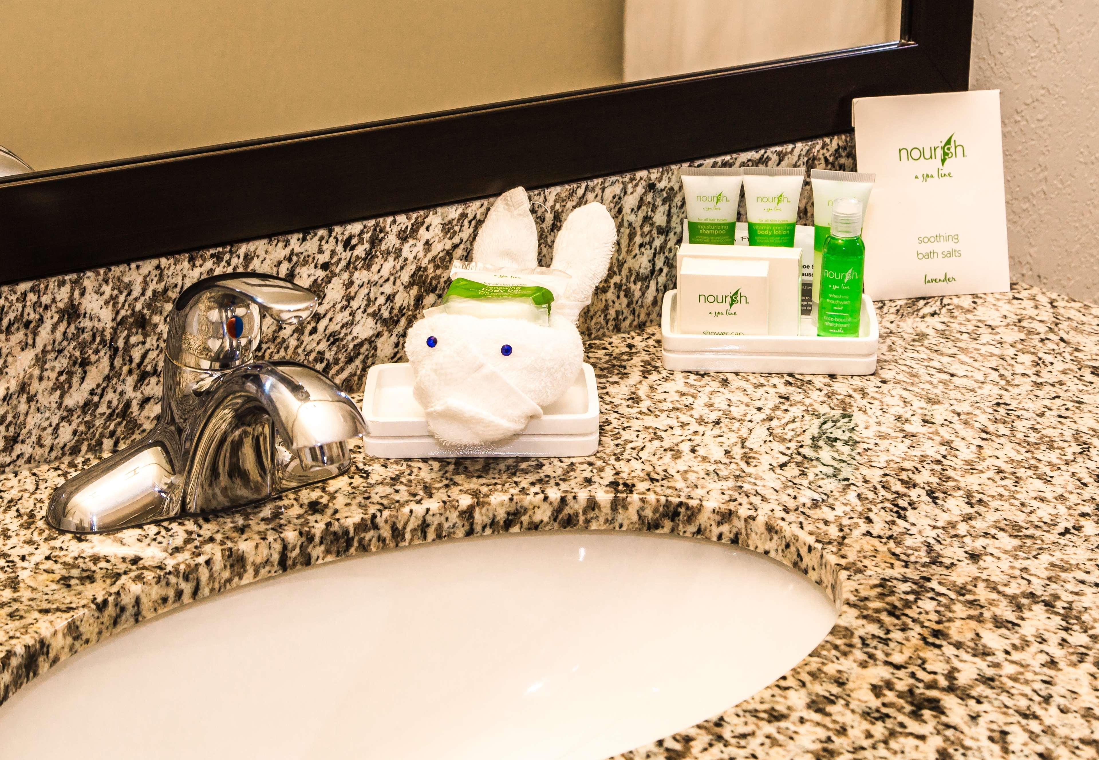 Best Western Plus Pembina Inn & Suites Winnipeg Eksteriør billede