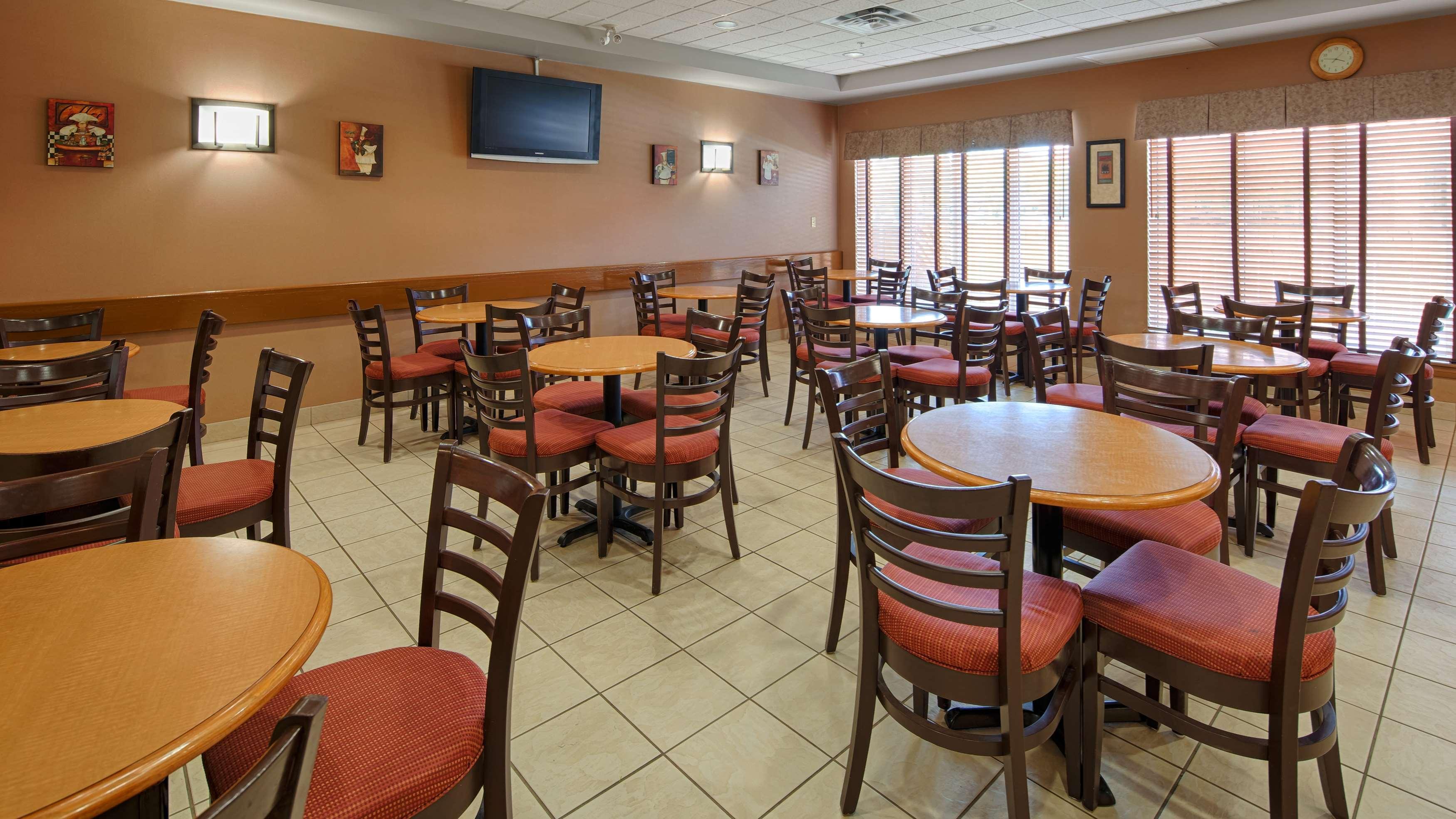 Best Western Plus Pembina Inn & Suites Winnipeg Eksteriør billede
