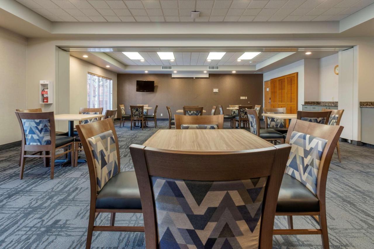 Best Western Plus Pembina Inn & Suites Winnipeg Eksteriør billede