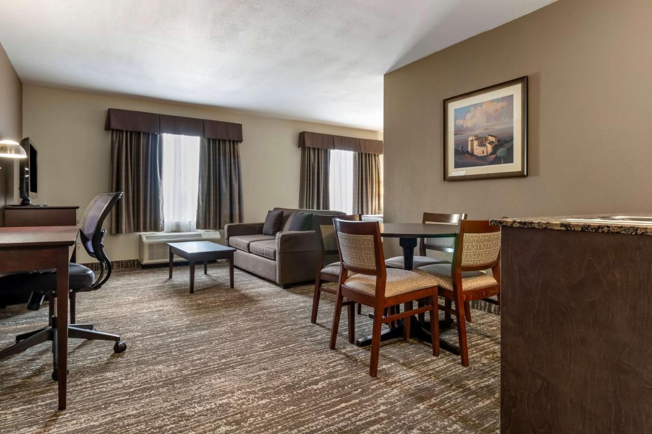 Best Western Plus Pembina Inn & Suites Winnipeg Eksteriør billede